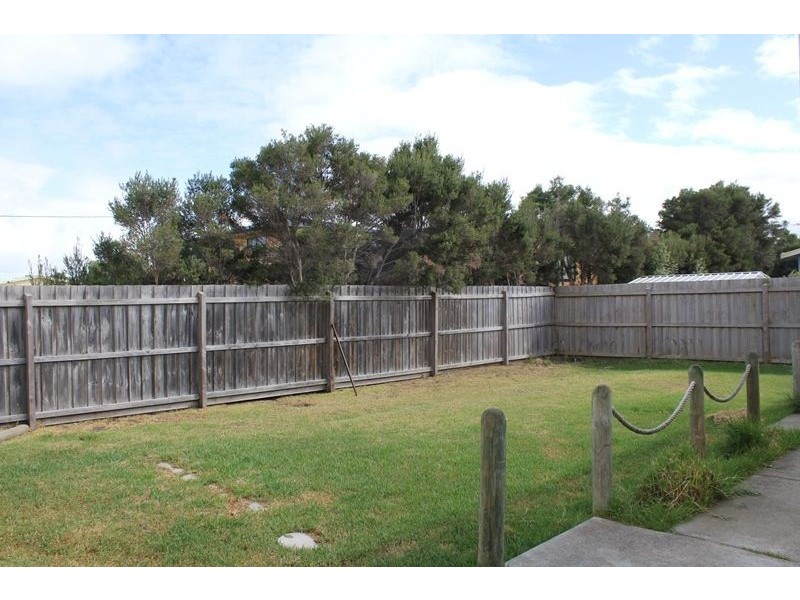2 Seaspray Avenue, Cape Woolamai VIC 3925