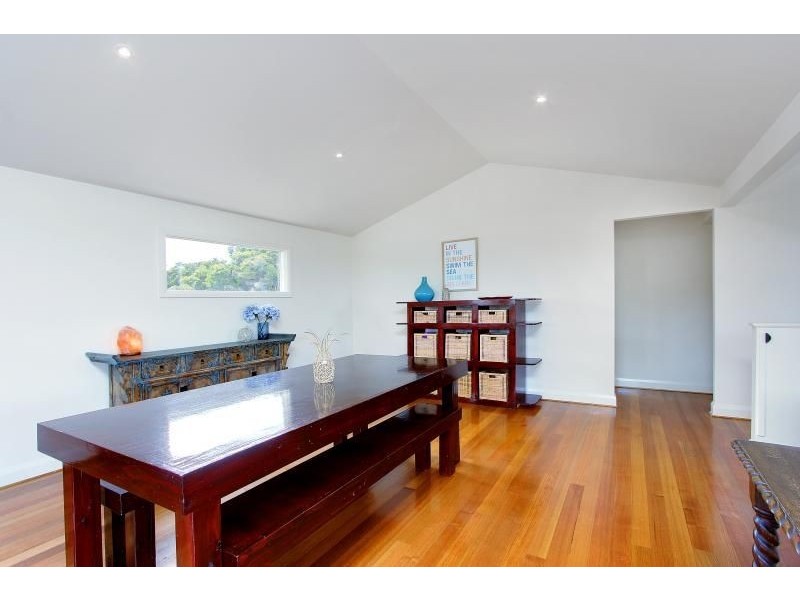 7 Sunderland Bay Road, Surf Beach VIC 3922