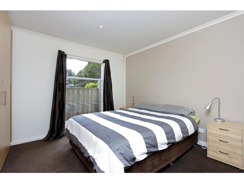 7 Sunderland Bay Road, Surf Beach VIC 3922