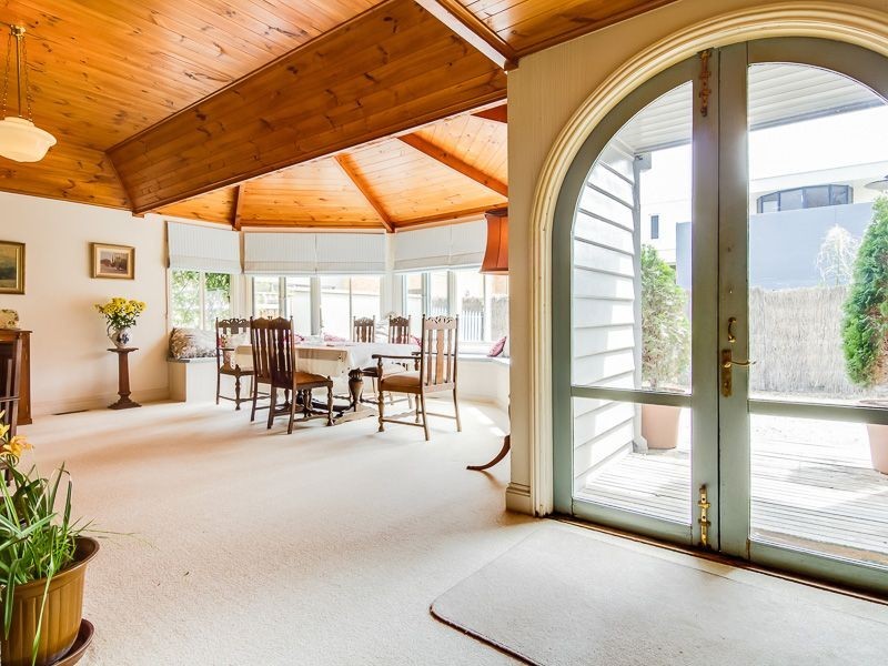 2/42 Stradbroke Avenue, Cowes VIC 3922