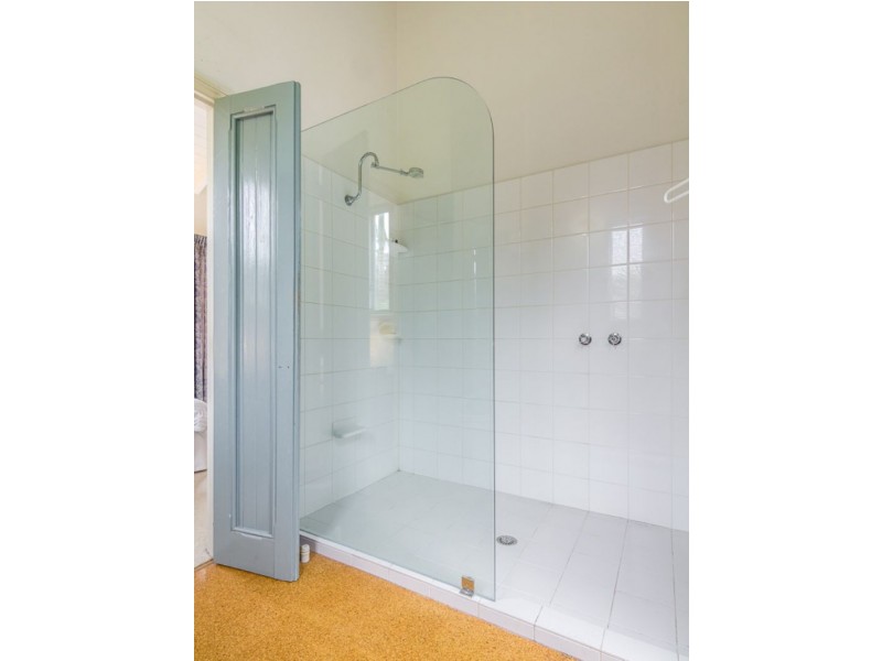 2/42 Stradbroke Avenue, Cowes VIC 3922