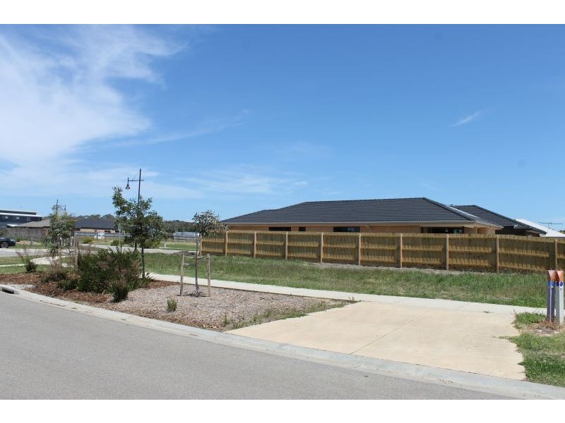 79 Everton Drive, Cowes VIC 3922