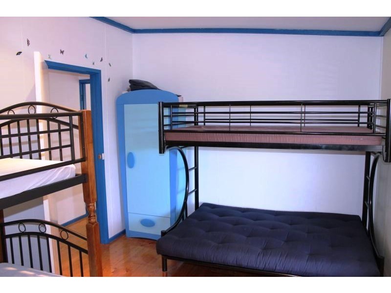 2 Dover Street, Sunderland Bay VIC 3922