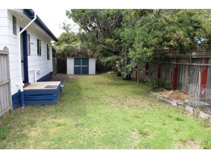 1 Elwood Avenue, Surf Beach VIC 3922