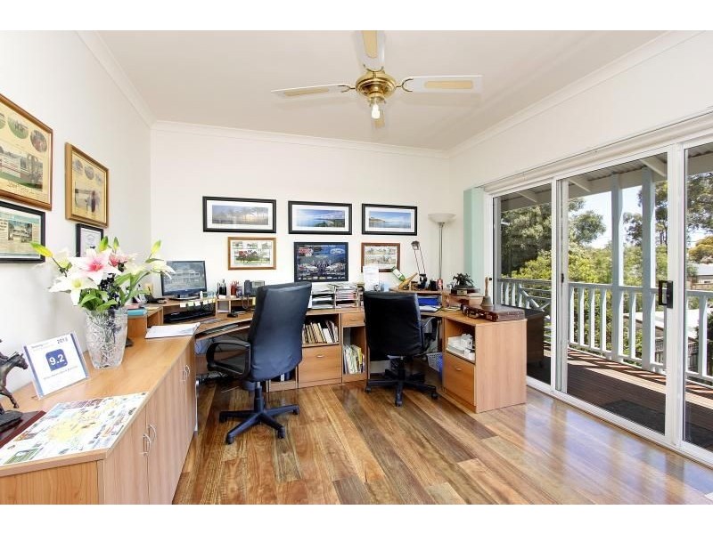 9 Gordon Street, Cowes VIC 3922