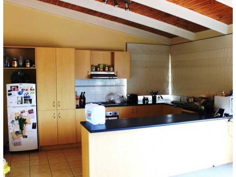 2 Sunderland Bay Road, Sunderland Bay VIC 3922