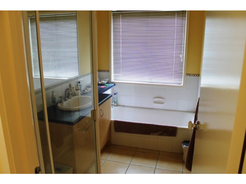 2 Sunderland Bay Road, Sunderland Bay VIC 3922