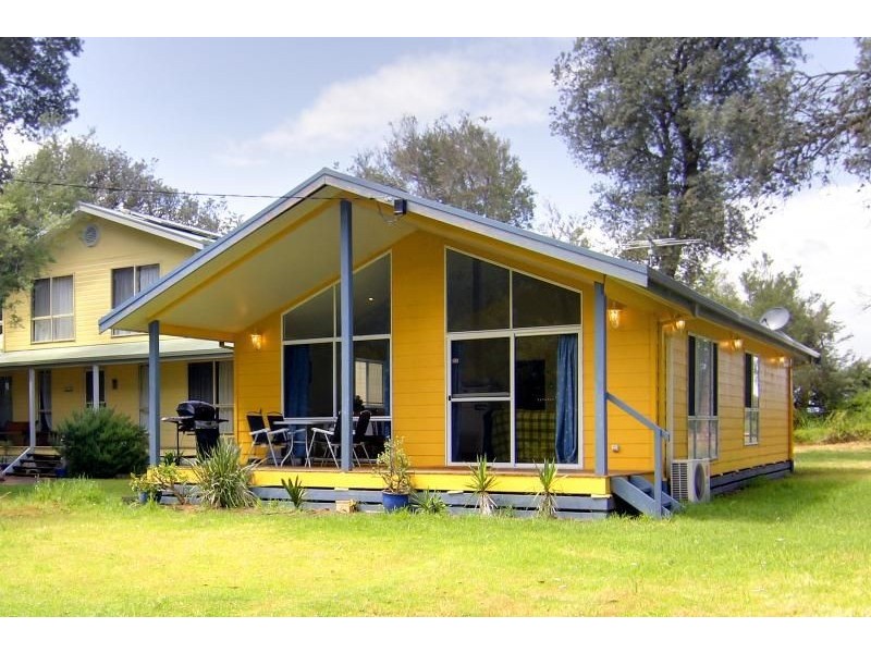 4 Bruce Road, Silverleaves VIC 3922