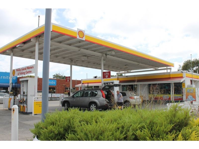 157 Thompson Avenue, Cowes VIC 3922