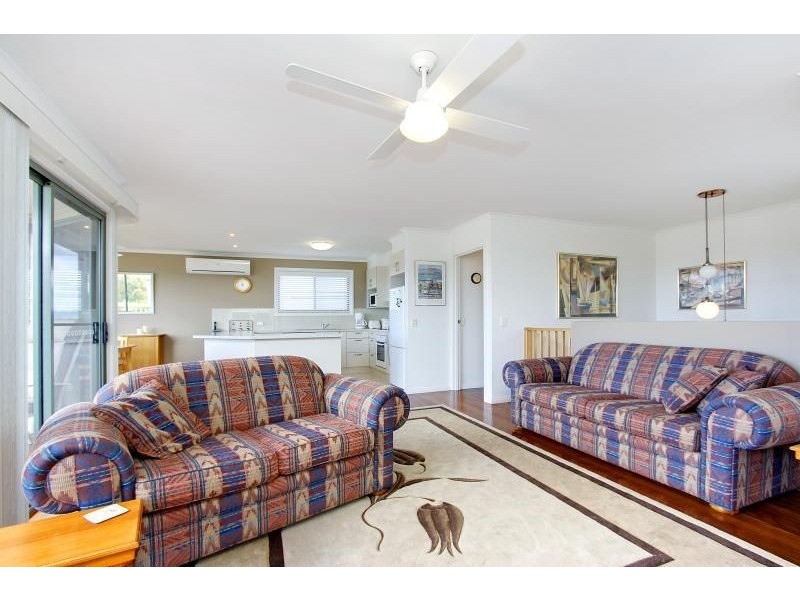 27 Clearwater Avenue, Cape Woolamai VIC 3925