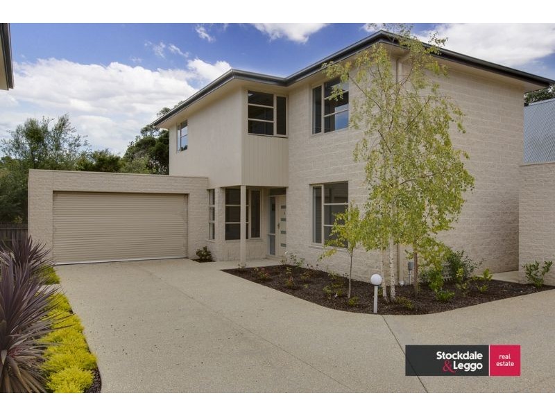 2/6 Albert Street, Cowes VIC 3922