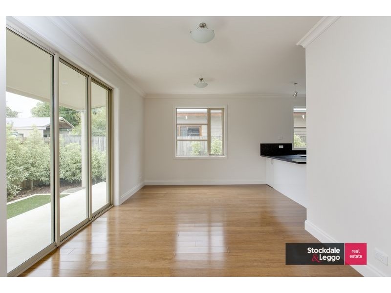 2/6 Albert Street, Cowes VIC 3922