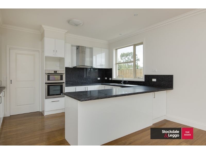 1/6 Albert Street, Cowes VIC 3922