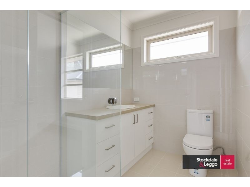 1/6 Albert Street, Cowes VIC 3922