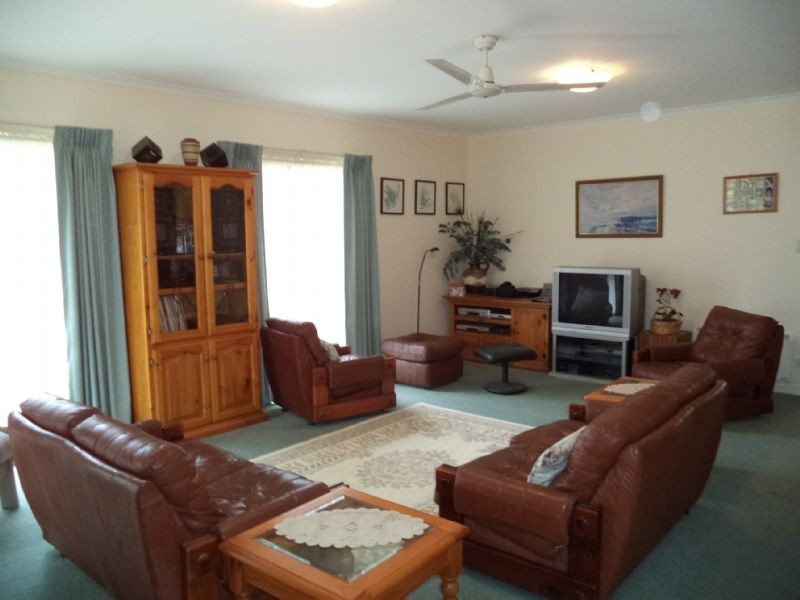 1/3 Wyndham Avenue, Cowes VIC 3922