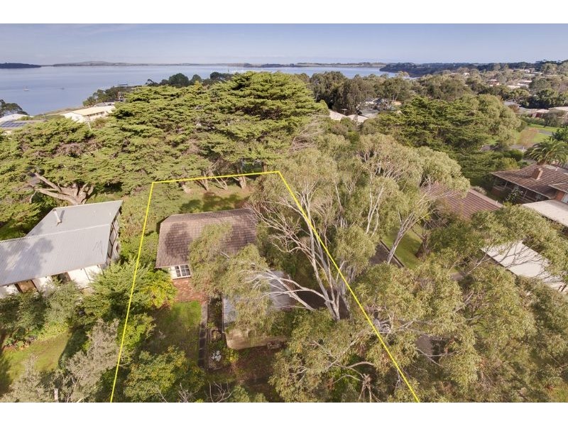 14 Reid Street, Rhyll VIC 3923