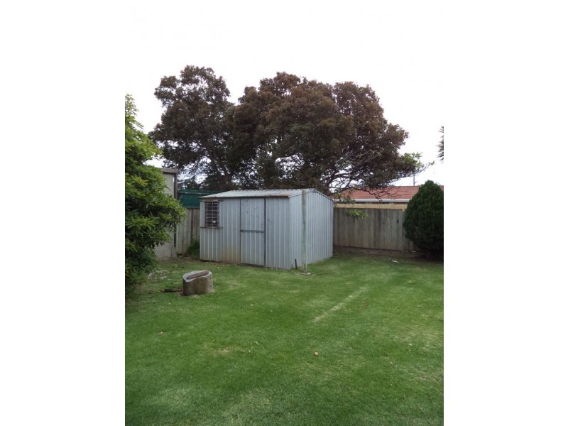 15 Edgar Road, San Remo VIC 3925