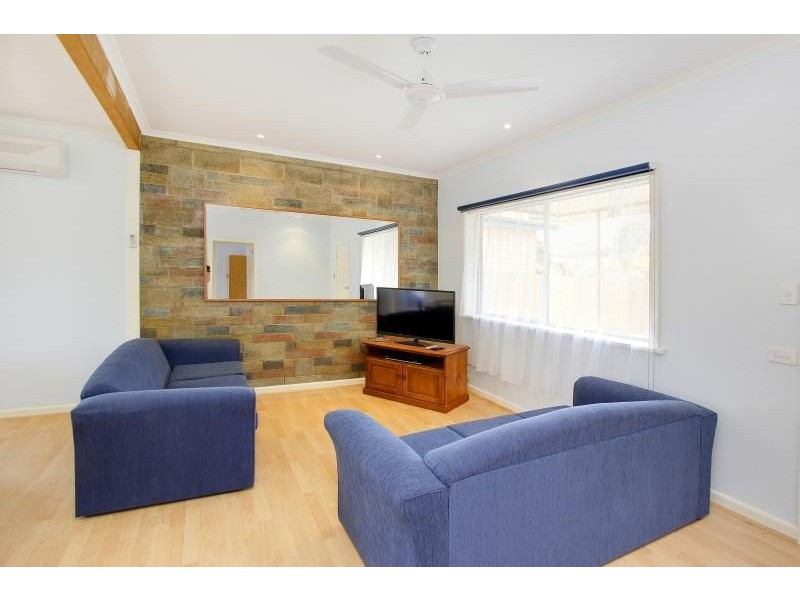 16 Ti Tree Drive, Cowes VIC 3922