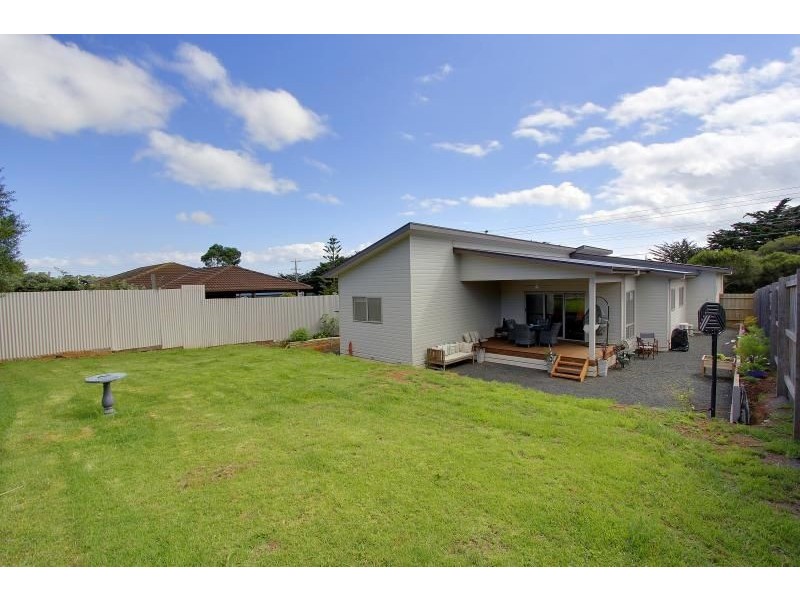 37 Phillip Island Road, Sunset Strip VIC 3922