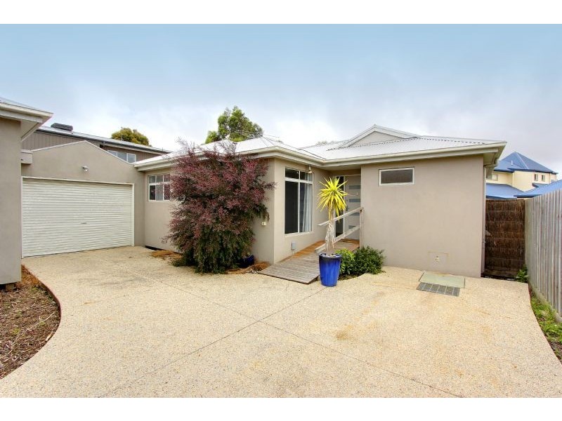 3/27 Jenner Ave, Cowes VIC 3922