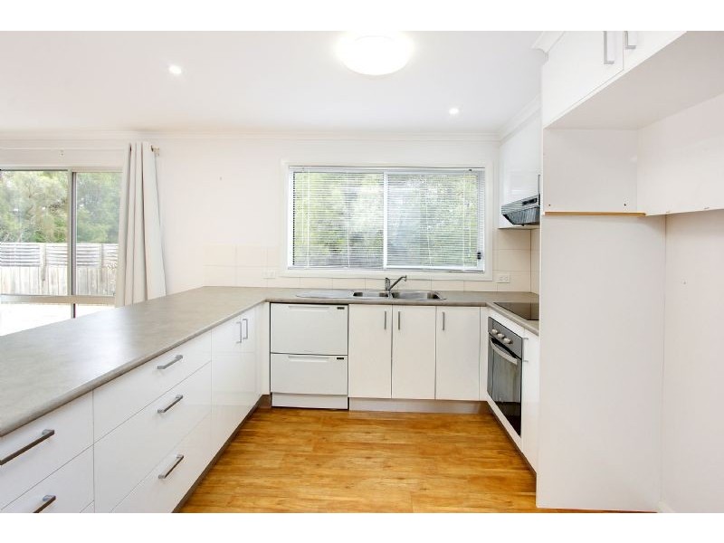 3/27 Jenner Ave, Cowes VIC 3922