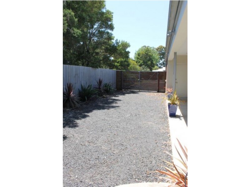 30 Highland Ave, Cowes VIC 3922