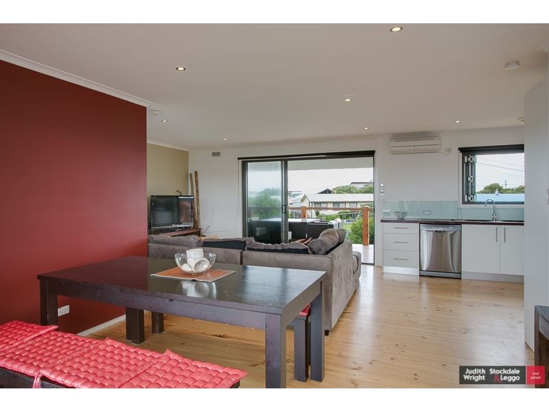 24 Sinclair Avenue, Surf Beach VIC 3922