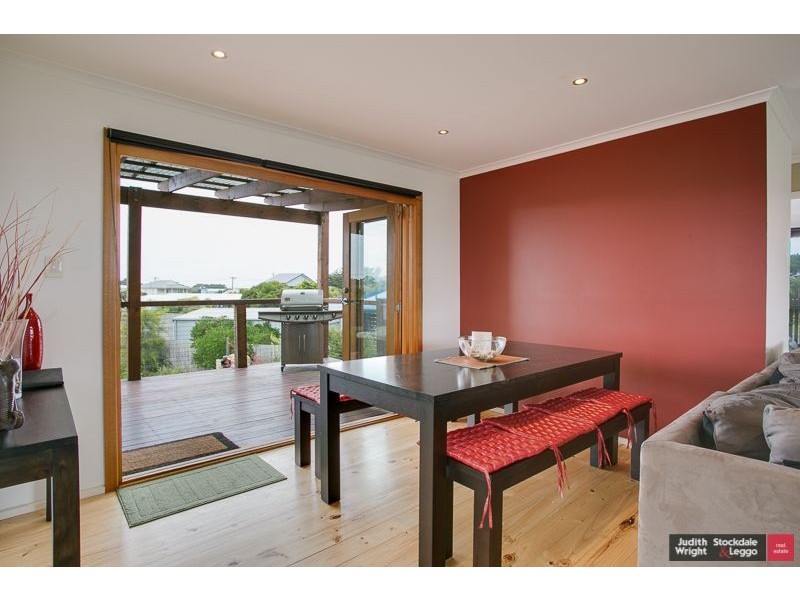 24 Sinclair Avenue, Surf Beach VIC 3922