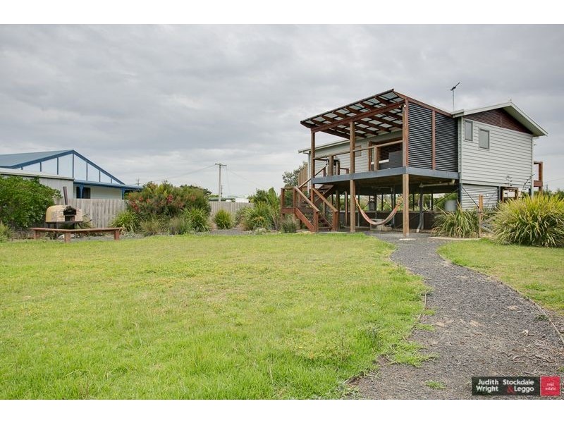 24 Sinclair Avenue, Surf Beach VIC 3922