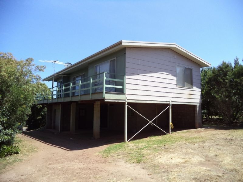 34 Clearwater Ave, Cape Woolamai VIC 3925
