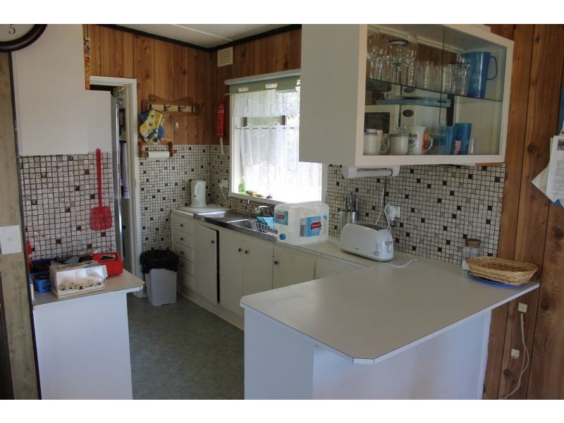 31 Waikiki Cresent, Smiths Beach VIC 3922