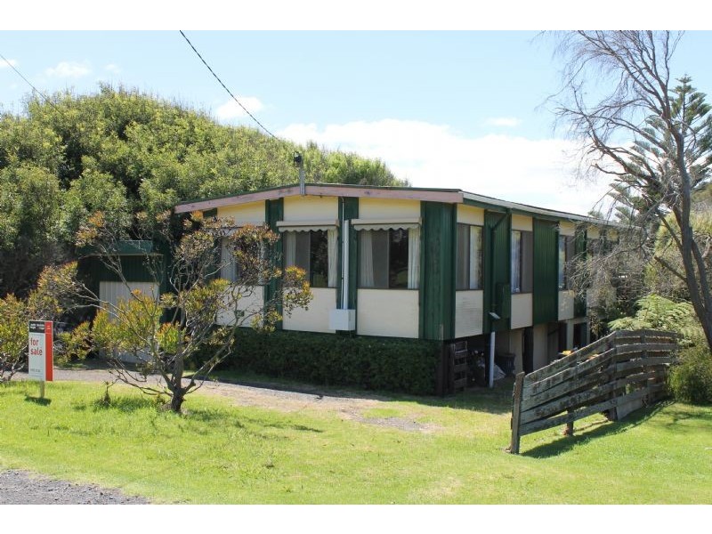 31 Waikiki Cresent, Smiths Beach VIC 3922