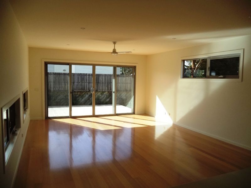 2/201 Thompson Avenue, Cowes VIC 3922