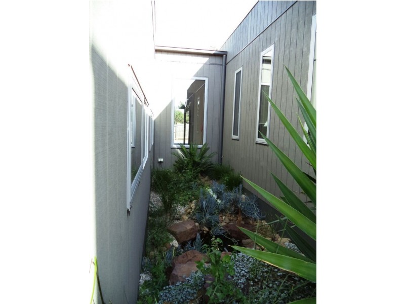 2/201 Thompson Avenue, Cowes VIC 3922