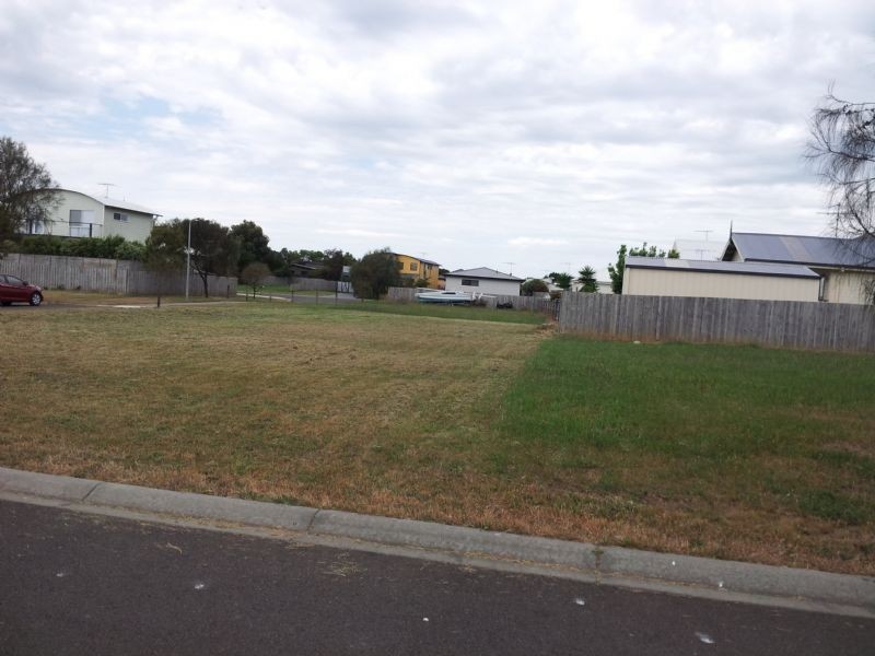 4 Meldrum Court, Cowes VIC 3922