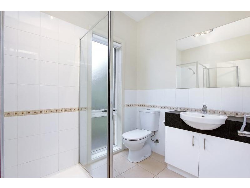 4/2 Kate Court, Cowes VIC 3922