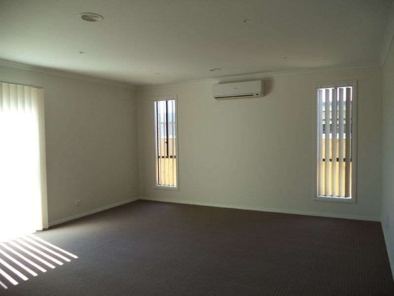 2 Silverstone Drive, Cowes VIC 3922