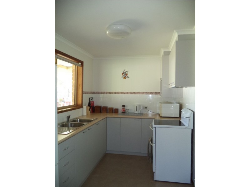 2/7 Monash Avenue, Cowes VIC 3922