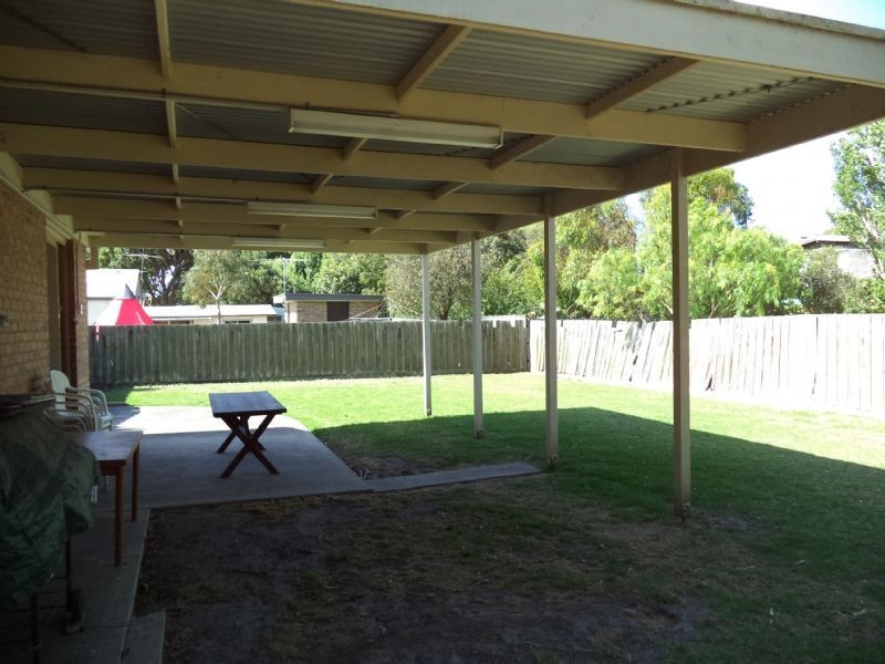 2/7 Monash Avenue, Cowes VIC 3922