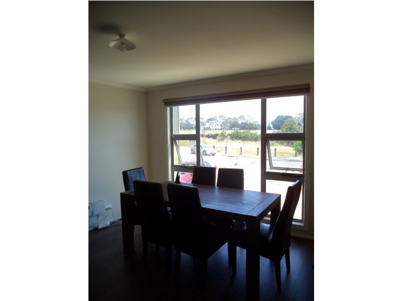 41 Elvington Avenue, Cowes VIC 3922