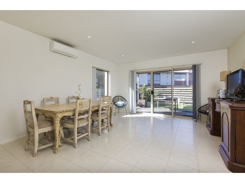 28 Surf Crescent, Surf Beach VIC 3922