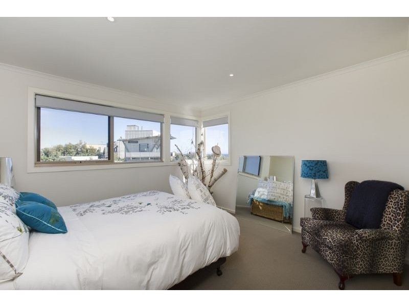 28 Surf Crescent, Surf Beach VIC 3922