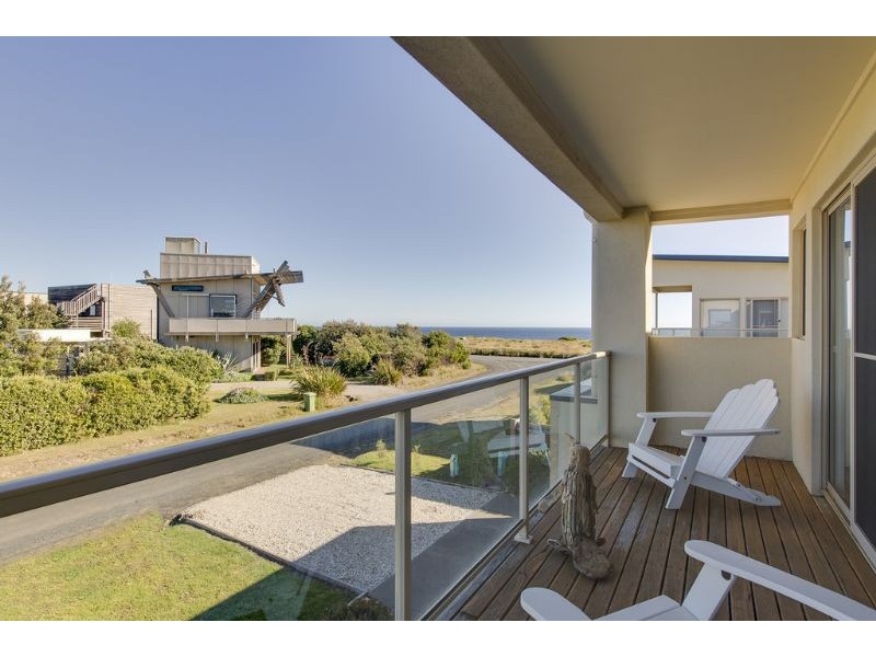 28 Surf Crescent, Surf Beach VIC 3922