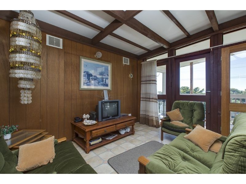 9 Seacombe Avenue, Ventnor VIC 3922