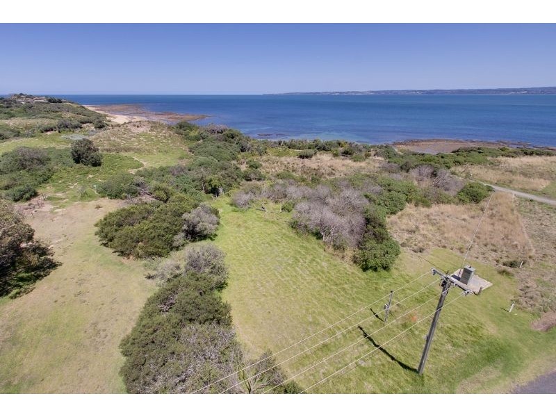 2 Devon Avenue, Ventnor VIC 3922