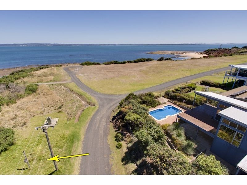 2 Devon Avenue, Ventnor VIC 3922