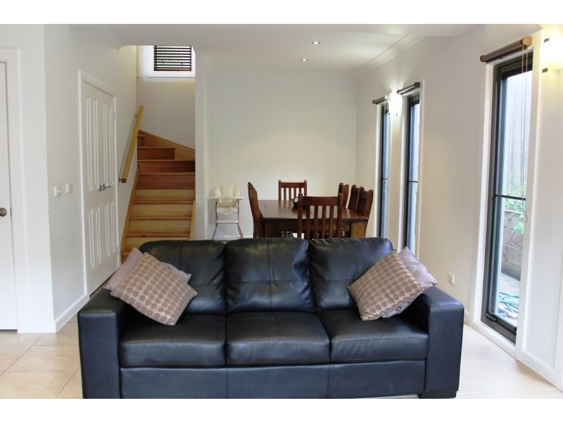 10/55-57 Chapel Street, Cowes VIC 3922