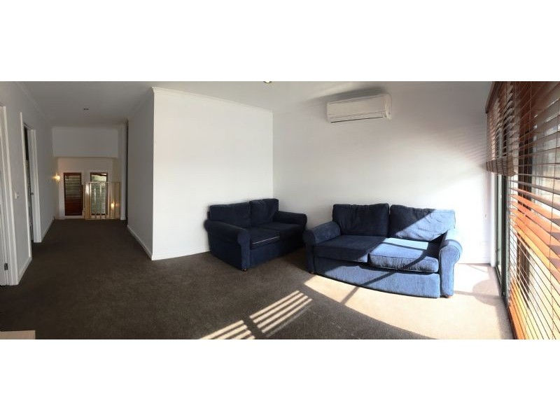 10/55-57 Chapel Street, Cowes VIC 3922