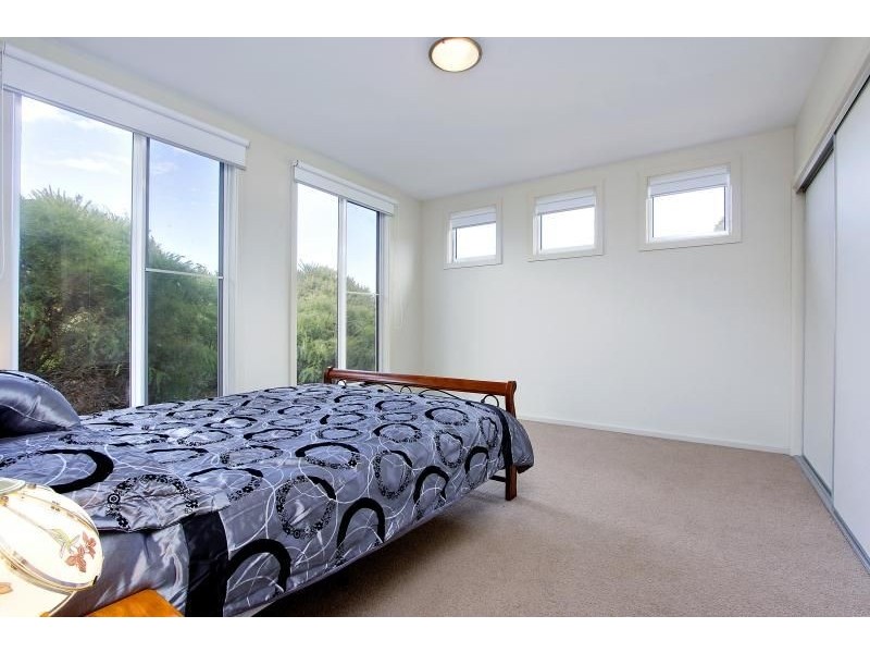 3/2 Kate Court, Cowes VIC 3922