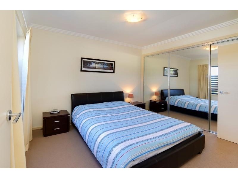 13/7 Beach Street, Cowes VIC 3922